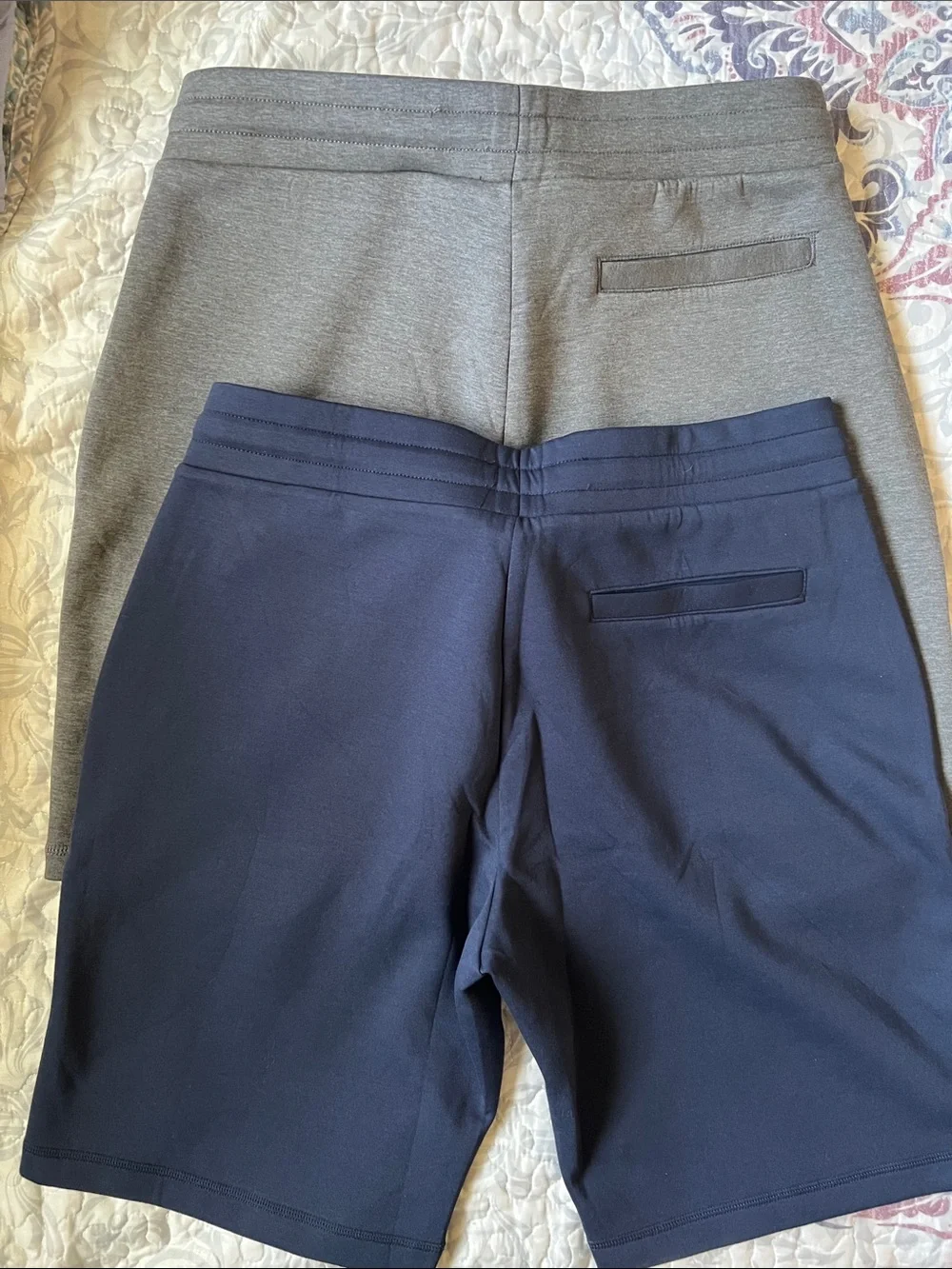 32 Degrees Navy and Gray Men’s Performance Drawstring Shorts. Lot of 2 Shorts - Picture 2 of 4